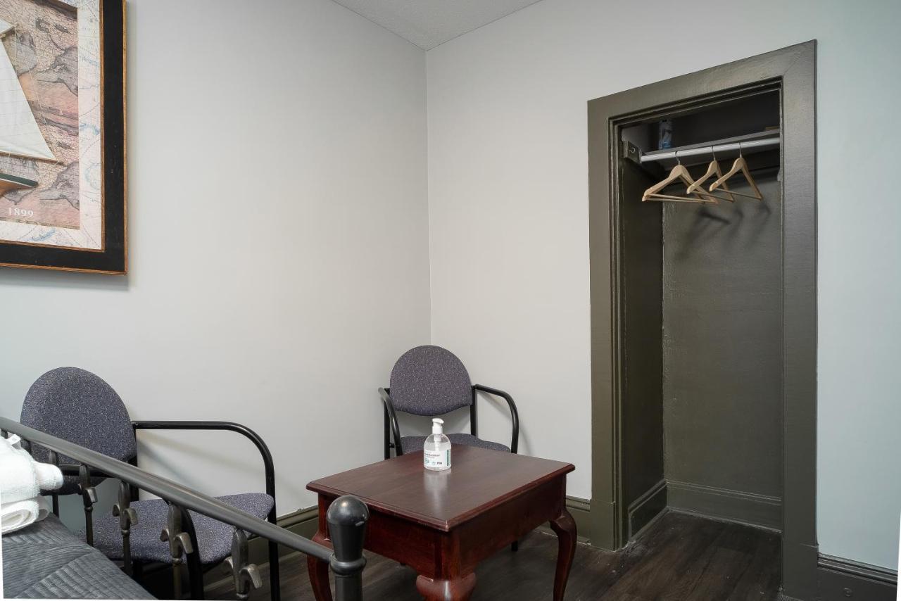 Room #3 Ottawa Downtown المظهر الخارجي الصورة